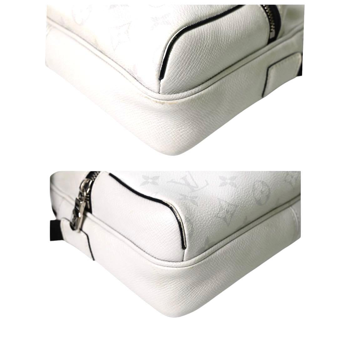 【美品】ルイヴィトン　タイガラマ　アウトドア　メッセンジャーPM モノグラム