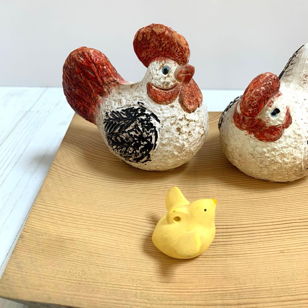 D☆ レトロ　鶏　ひよこ　にわとり　親子　焼き物　土鈴　置物