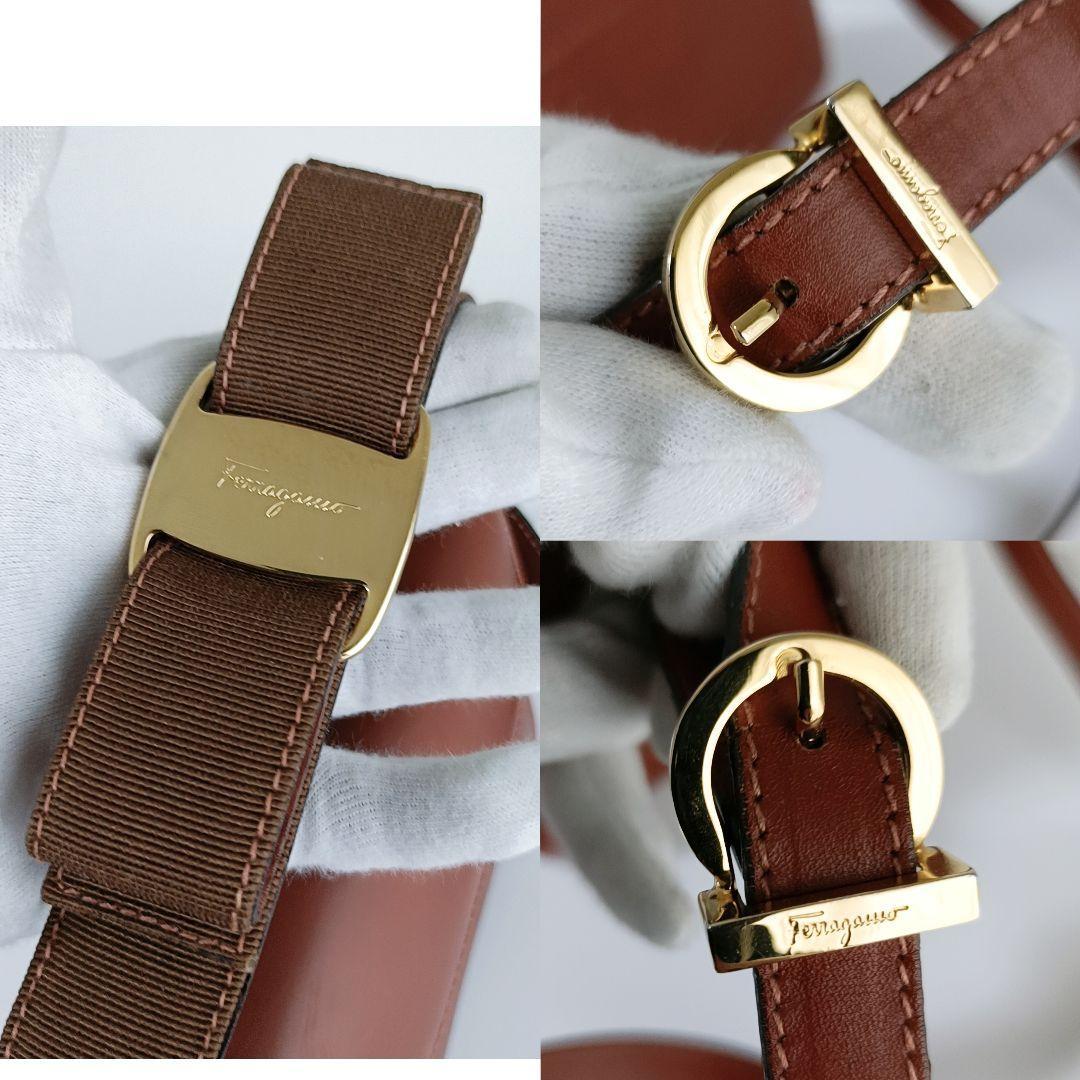 超美品　フェラガモ ブラウン　ミニショルダーバッグ　ガンチーニ金具　リボン