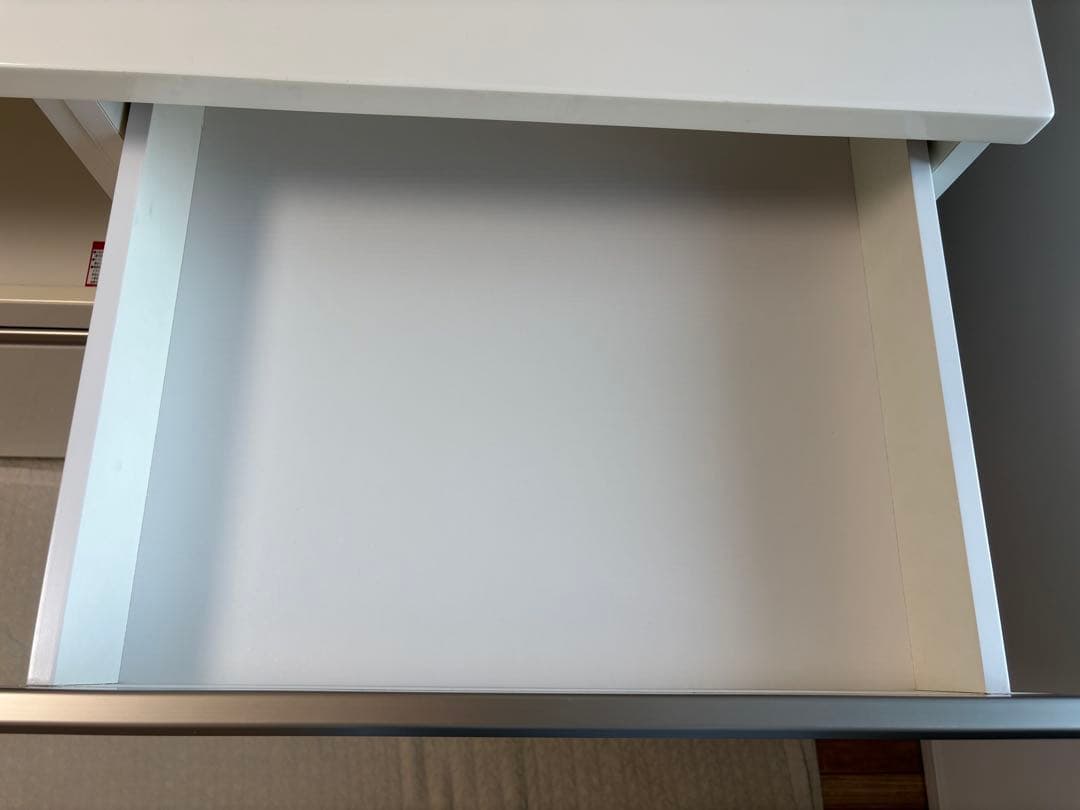 【送料込み】カップボード　ニトリ