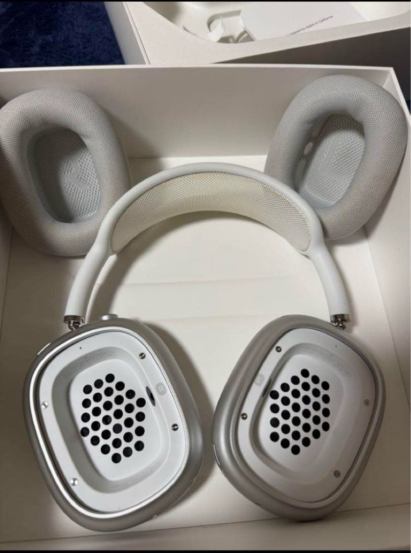 AirPods Max シルバー　　Apple care 保証期間内