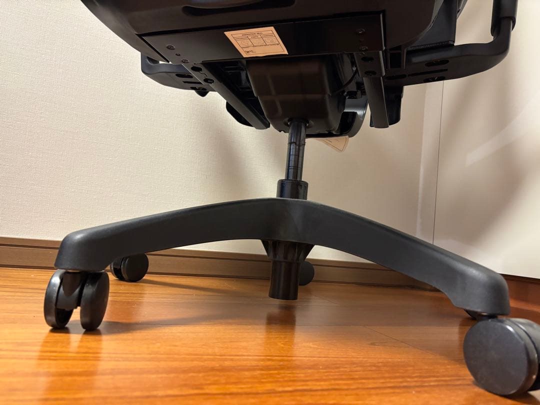 フォリスト リクライニングワークチェア ゲーミングチェア