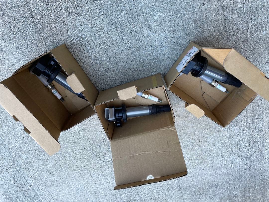 イグニッションコイル　19500-B2051 プラグセット