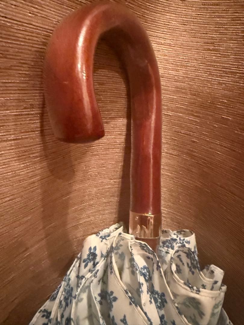 専用です！ラルフローレン　青い花柄の日傘 木製ハンドル