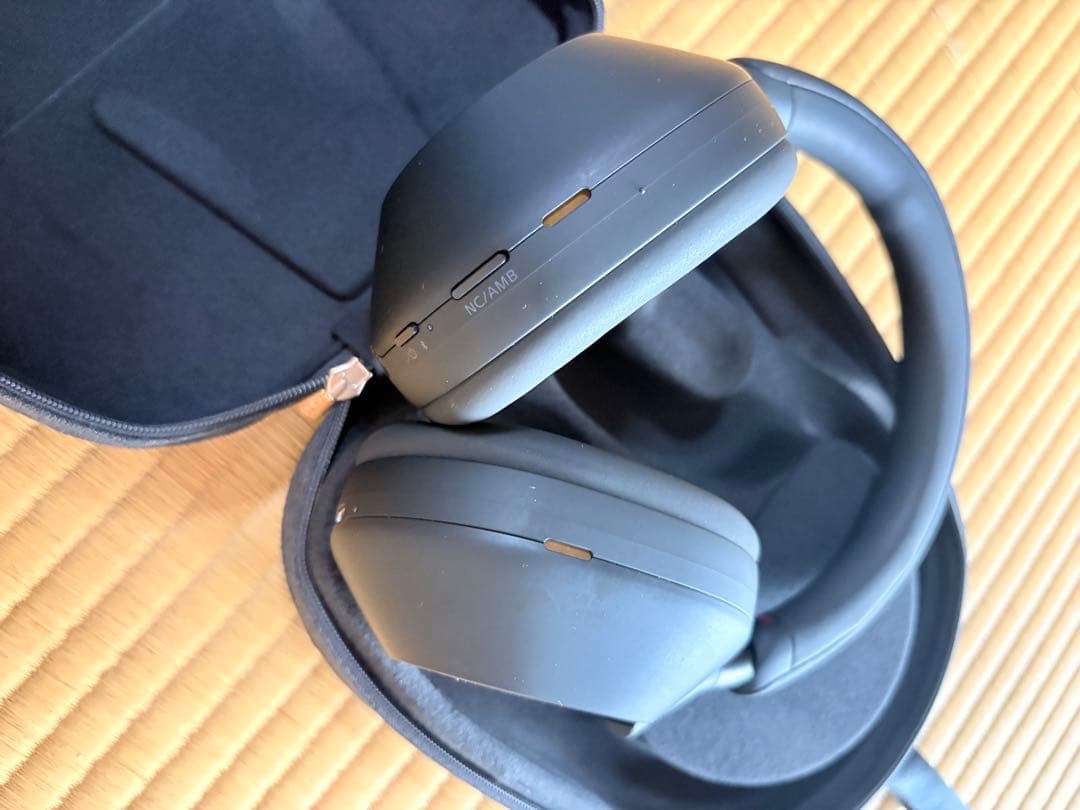 ヘッドホン sony wh-1000xm5