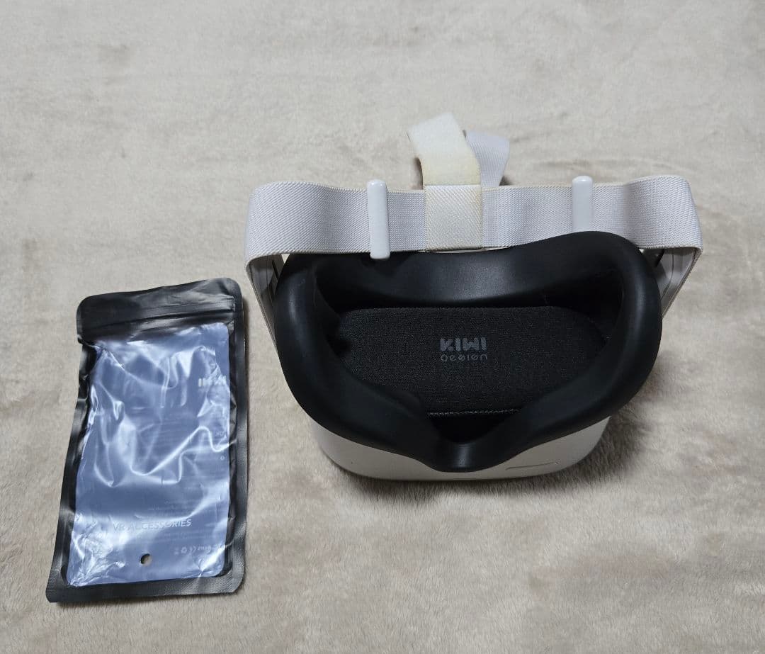  Quest 2 VRヘッドセット　64GB