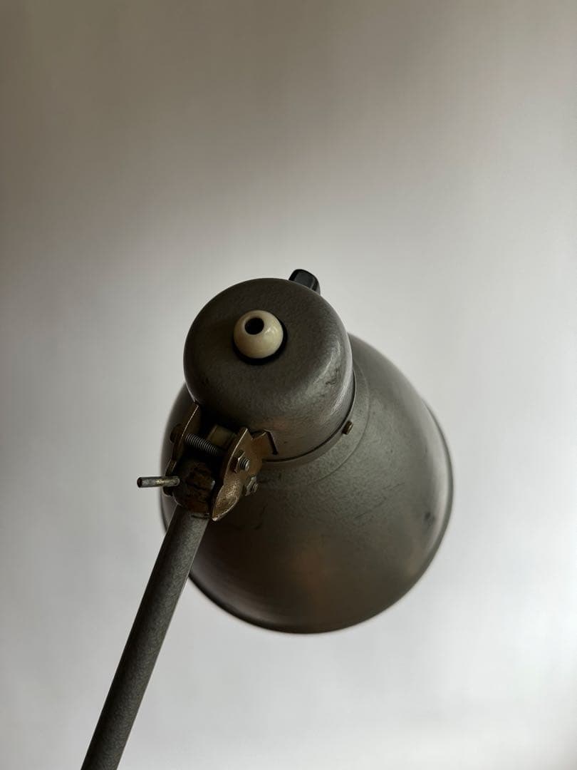 バウハウス50‘s industrial table rampアーム式照明ドイツ