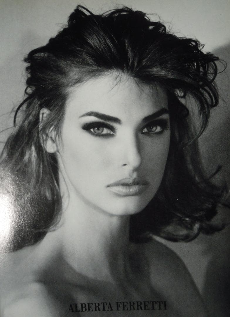 １９９０年　VOGUE ITALIA SPECIALE