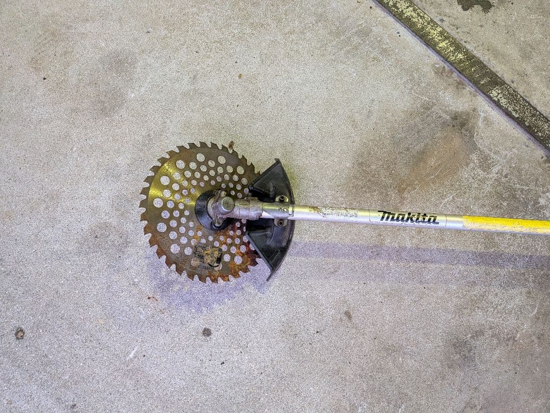 マキタ4サイクルエンジン刈払い機MEM427