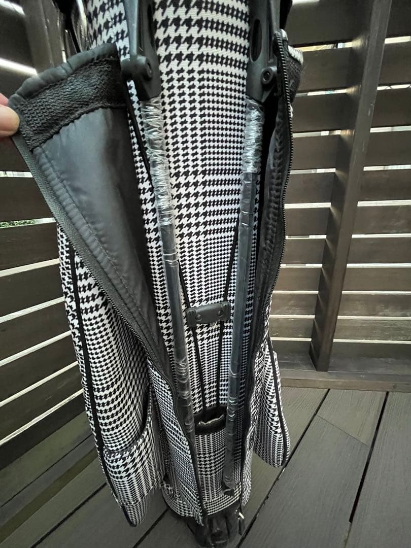 パーリーゲイツ　シンプソンズコラボ限定スタンドキャディーバック