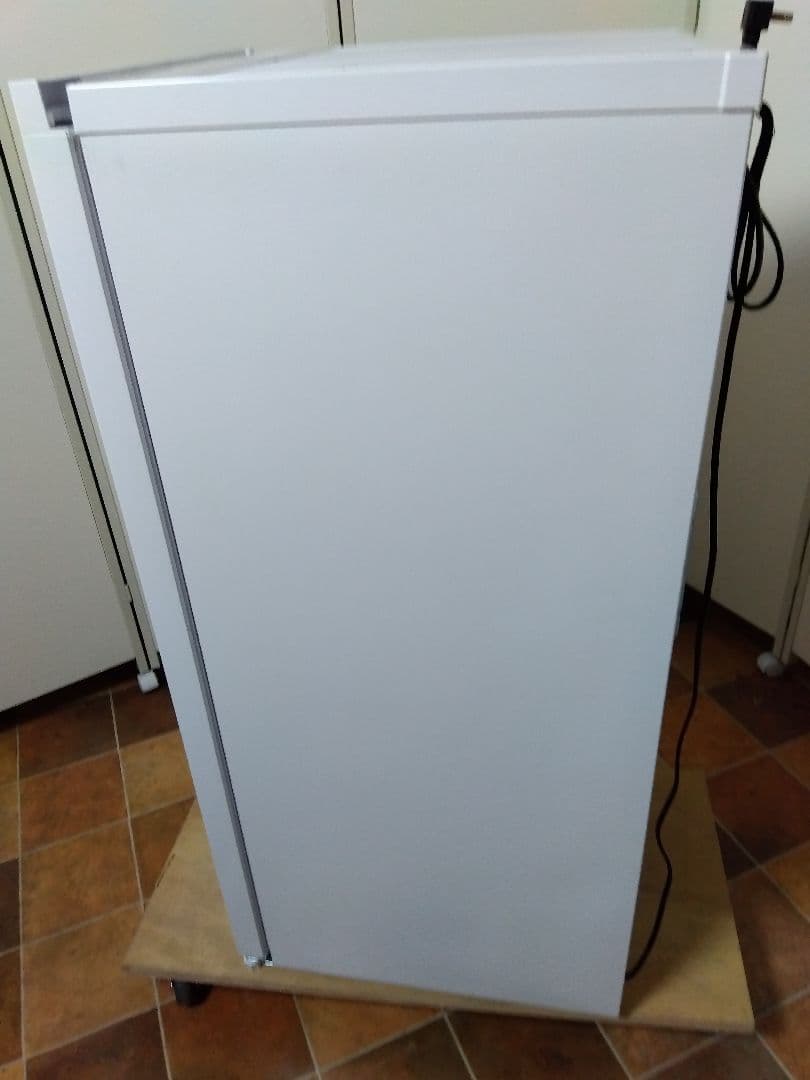 ヤマダ電機 YRT-F12L 冷凍庫 2023年製 122L