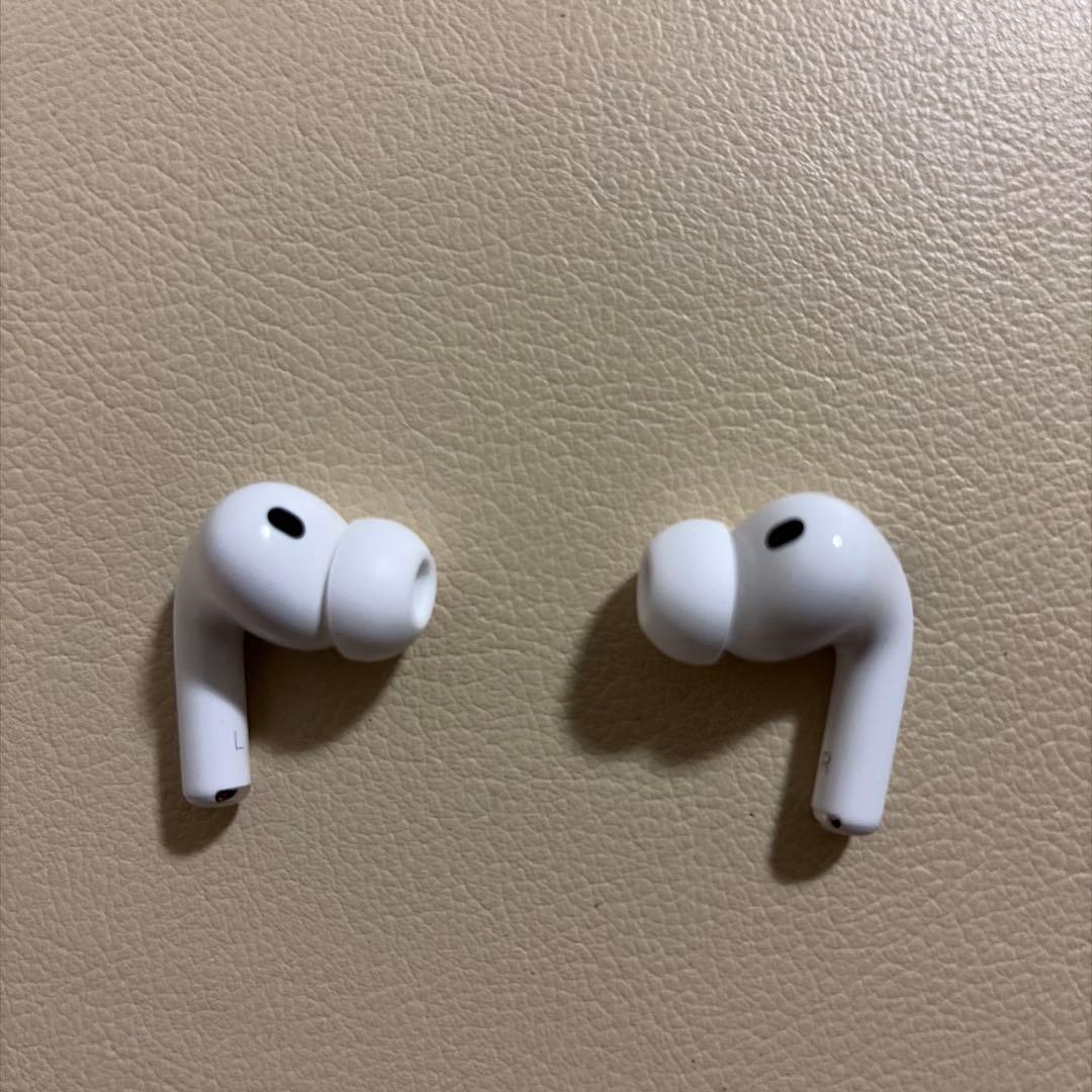 ざ*す様 Apple AirPods pro3