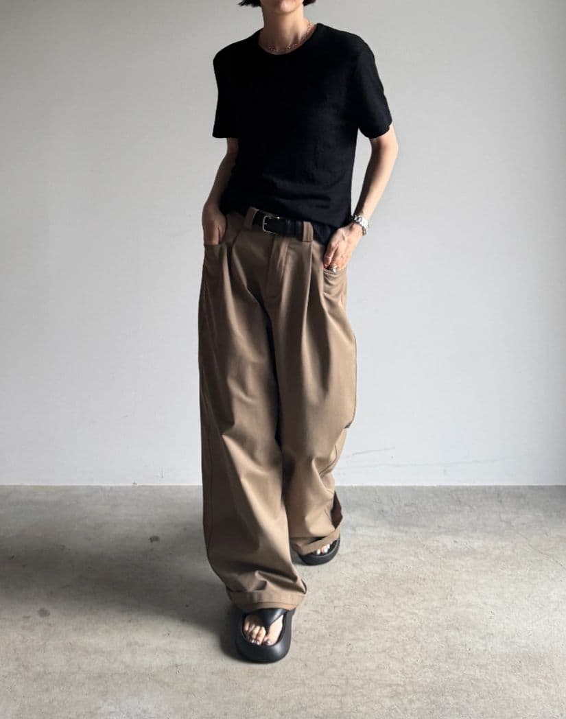 FASHIRU★未使用ワイドチノパンツ ベージュ