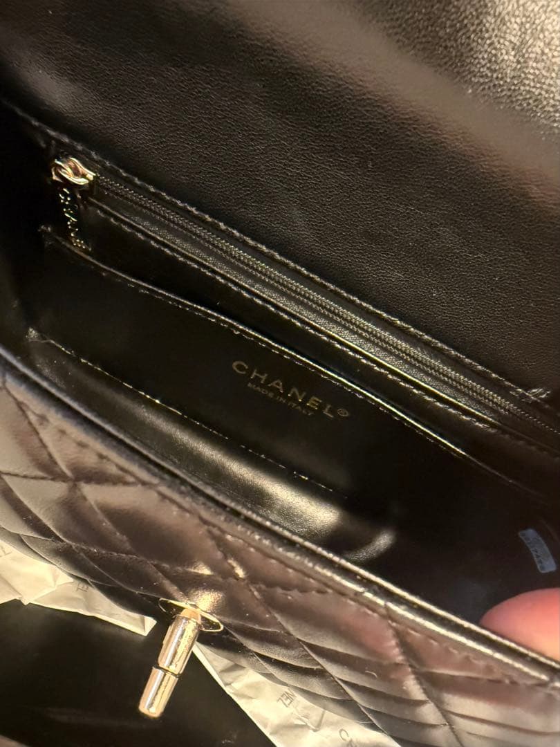 CHANEL トップハンドル フラップ ラムスキン