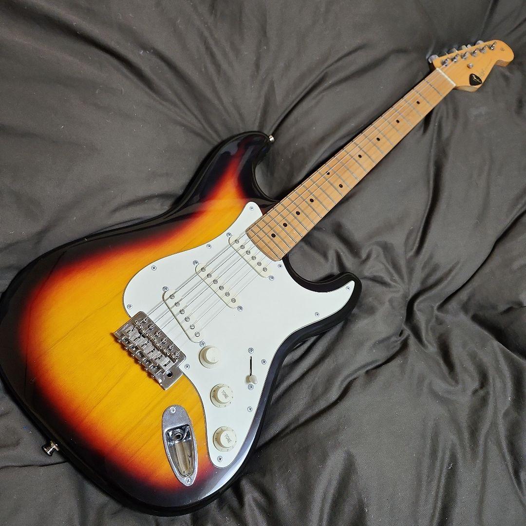 ギター Fender homage strattype 3sunberst