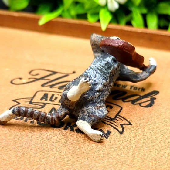 ヴィエナブロンズ コールドペイント 擬人化した猫の音楽隊 バイオリン