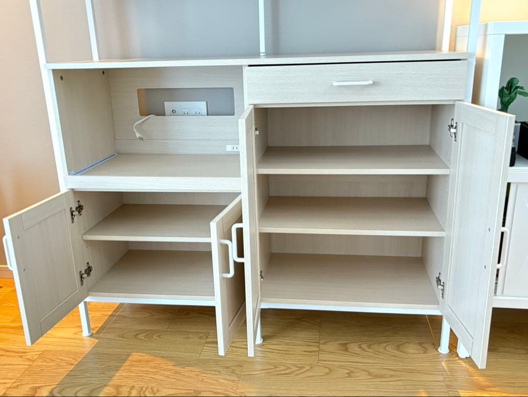 【引取限定】　ニトリ食器棚　ナチュラル北欧風