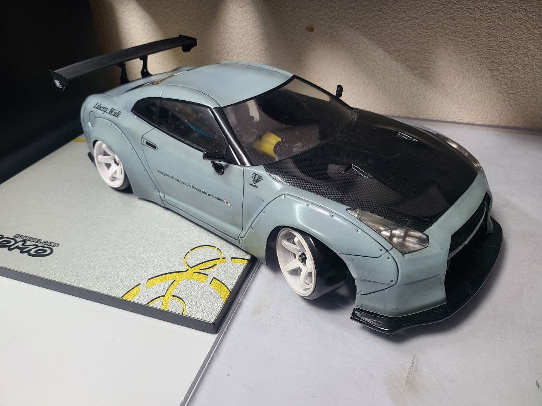 ラジコン　ボディ GT-R Liberty Walk TETSUJIN　LBWK