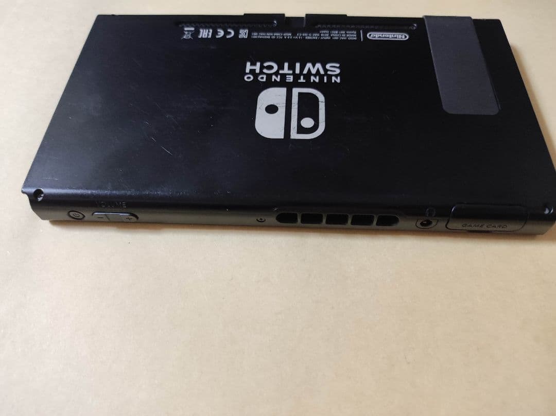 Nintendo Switch 本体のみ 2018年製 初期型 液晶