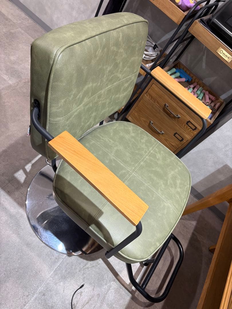 最終値下げ【mateli】マテリドレッサー・チェアセット