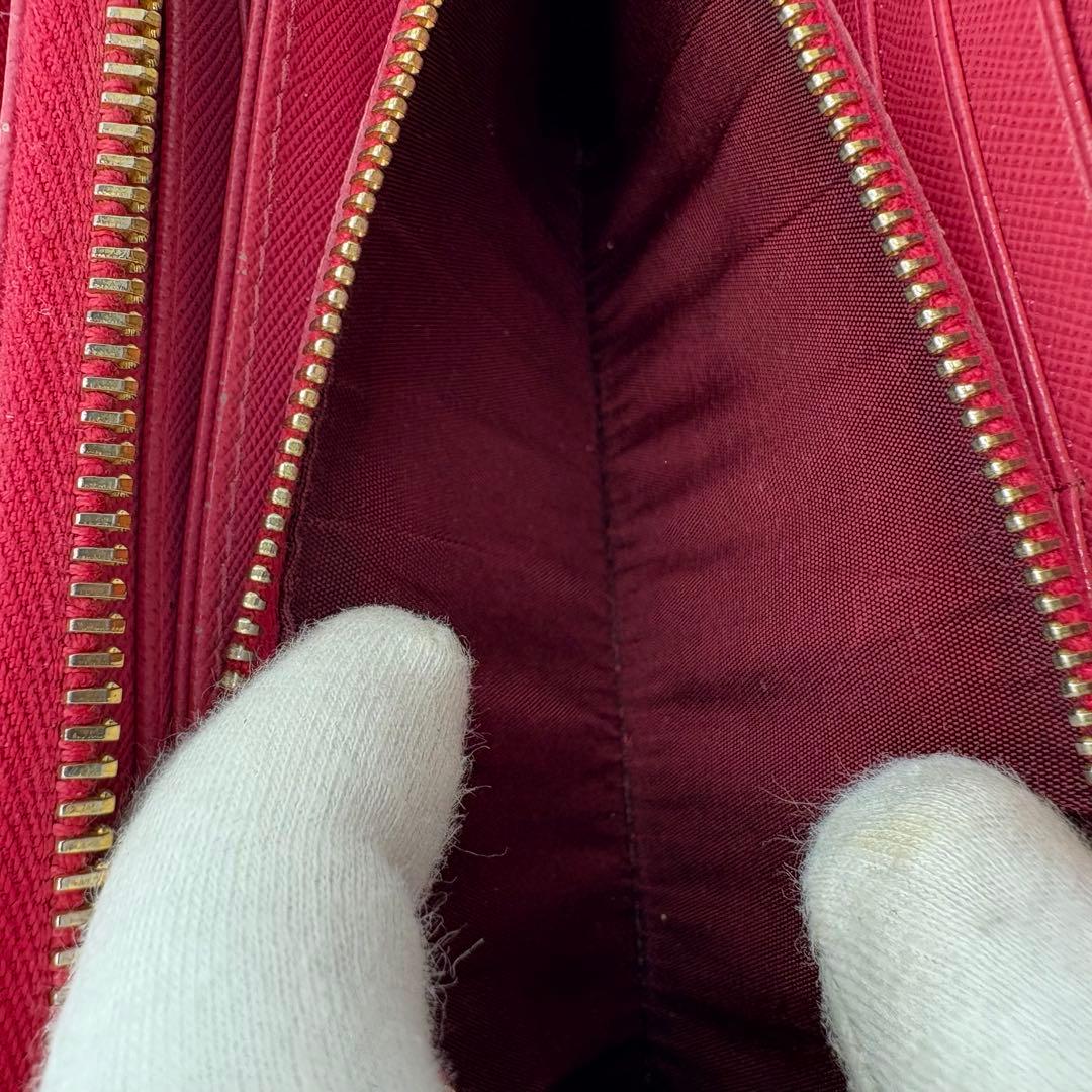 【美品】PRADA 長財布 ラウンド リボン メタルロゴ サフィアーノレザー