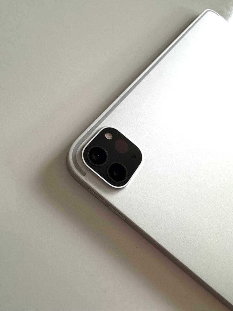 【新品同様】M1 iPad Pro 12.9インチ 256GB シルバー