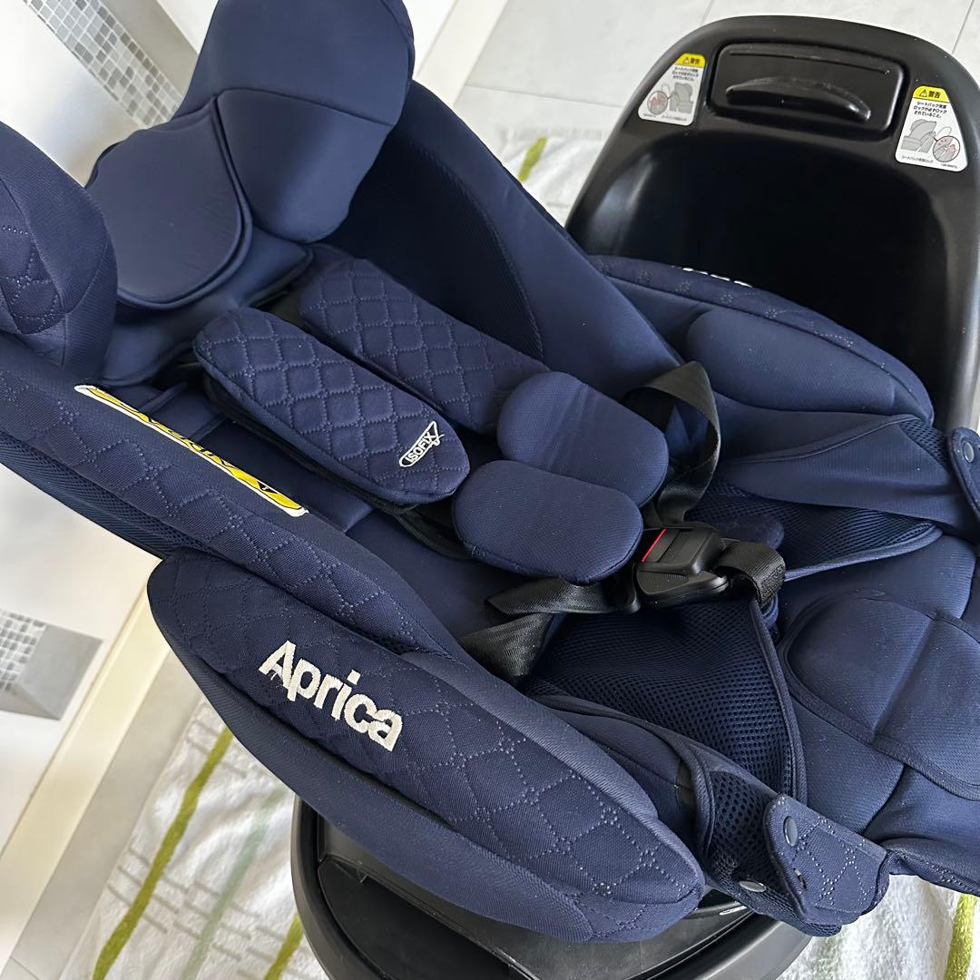 Aprica 車用チャイルドシート ネイビー ISOFIX対応