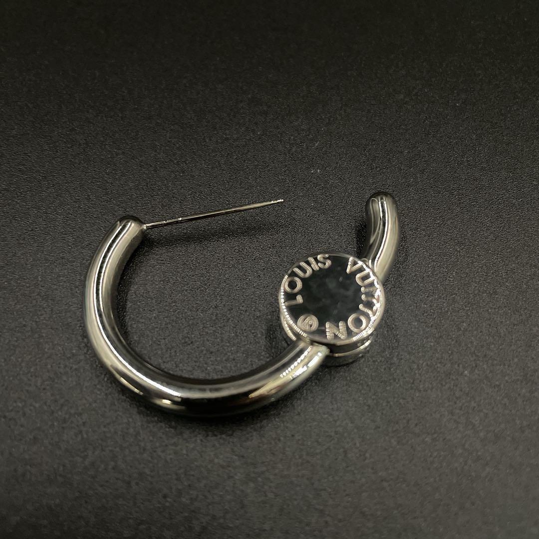 確実正規品　美品　ルイヴィトン　ブローチ　フープ型　MP2032 シルバー