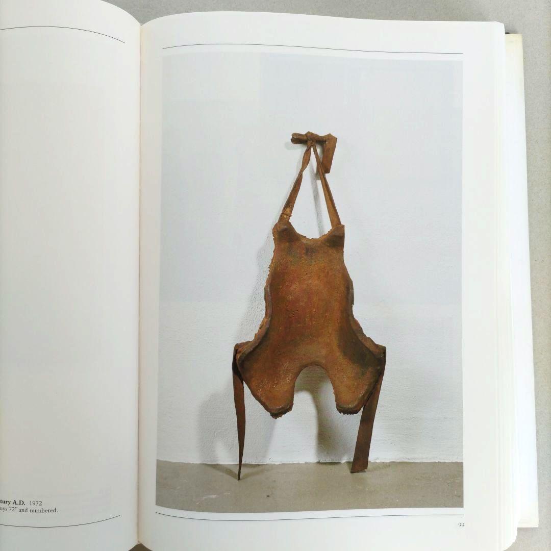 JOSEPH BEUYS:THE MULTIPLES/ヨーゼフ・ボイス作品集