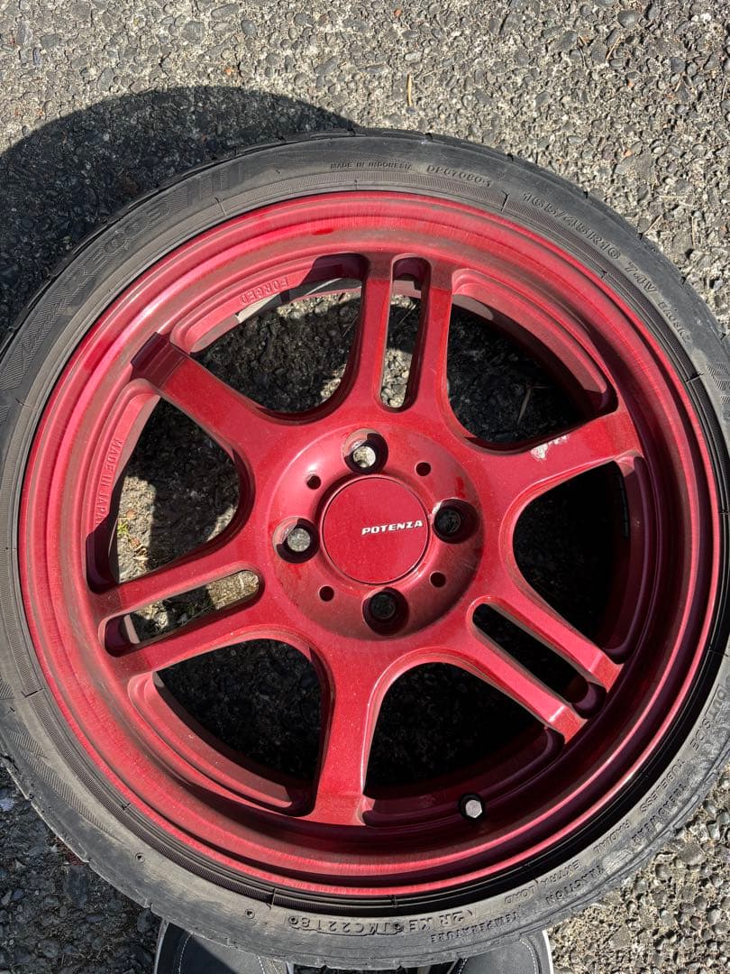 ポテンザ 16インチ 赤ホイール