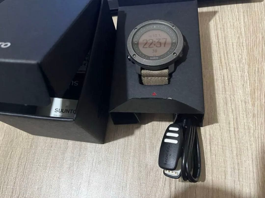 【ライム】SUUNTO TRAVERSE ALPHA FOLIAGE