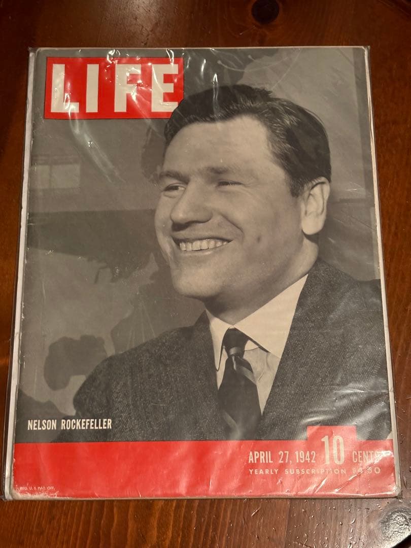 超希少　ヴィンテージLIFE誌　12冊　LIFEが入る額付き　質問はコメントへ