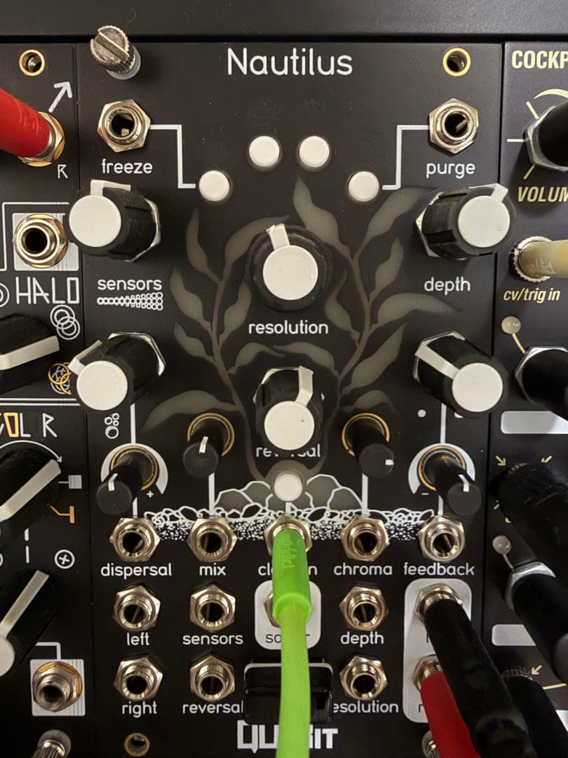 qu-bit nautilus モジュラーシンセ