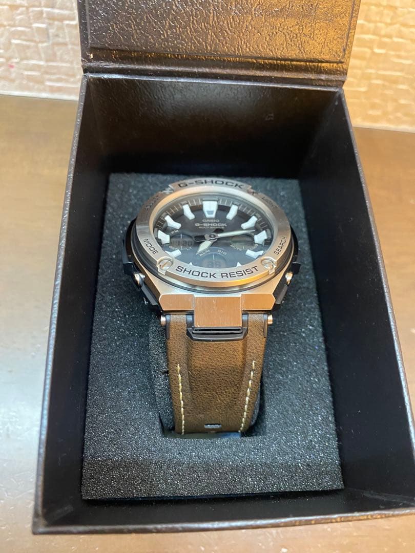 【極美品】G-SHOCK GST-W130L ソーラー電波 タフソーラー