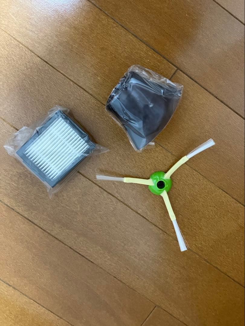 【ルンバ i7+（i755060）◆2023年9月購入・美品・週1〜2回使用】