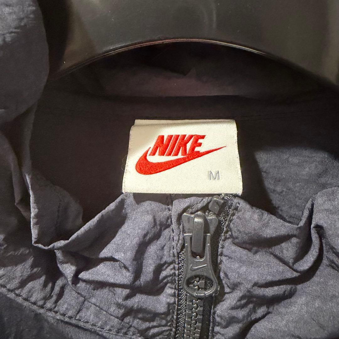 ド*ん様 STUSSY NIKE WIND RUNNER JACKET Off