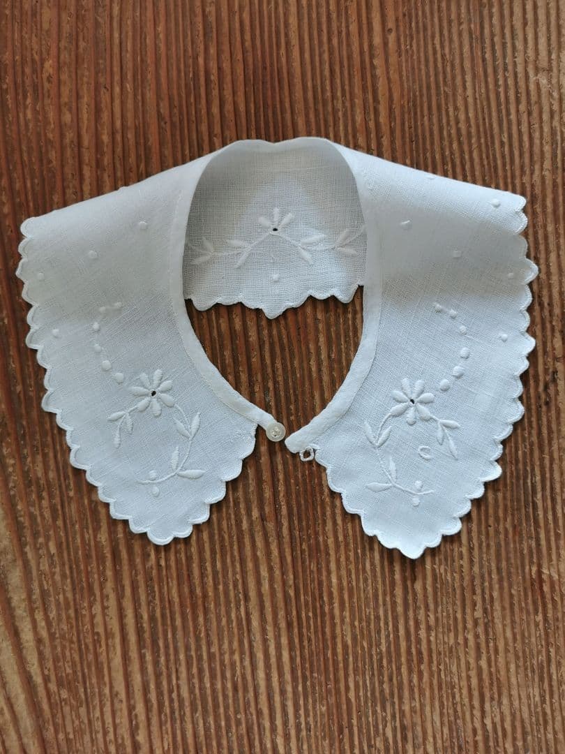 アンティーク フランス アイレット 花刺繍 スカラップ 付け襟 飾り襟