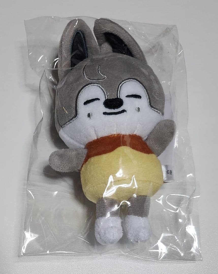 新品　SKZOO スキズー stray kids プリン バッグチャーム