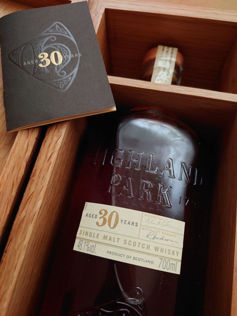 ハイランドパーク　30年　スコッチウイスキー