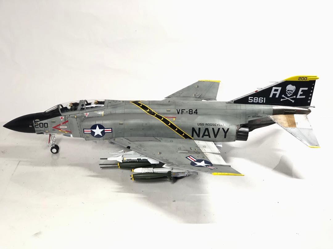タミヤ 1/32 マクダネル ダグラス F-4J ファントムII