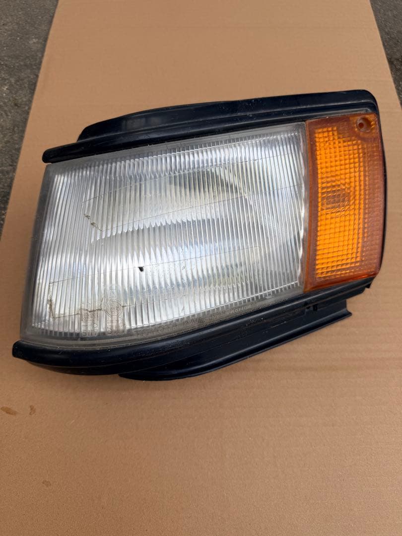 ae86レビン 左コーナーランプ