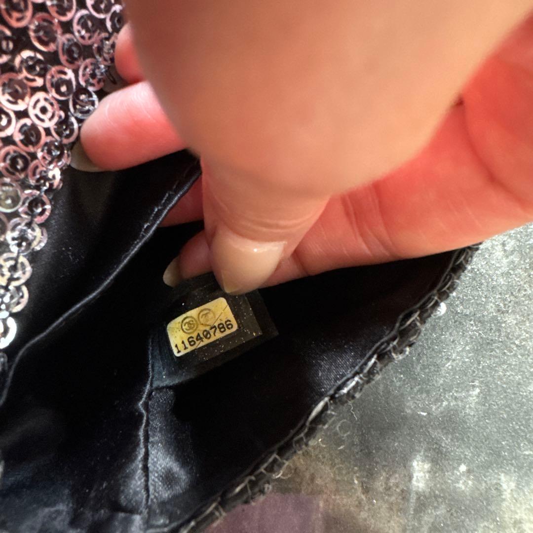 CHANEL シルバー スパンコール ショルダーバッグ　プレゼント