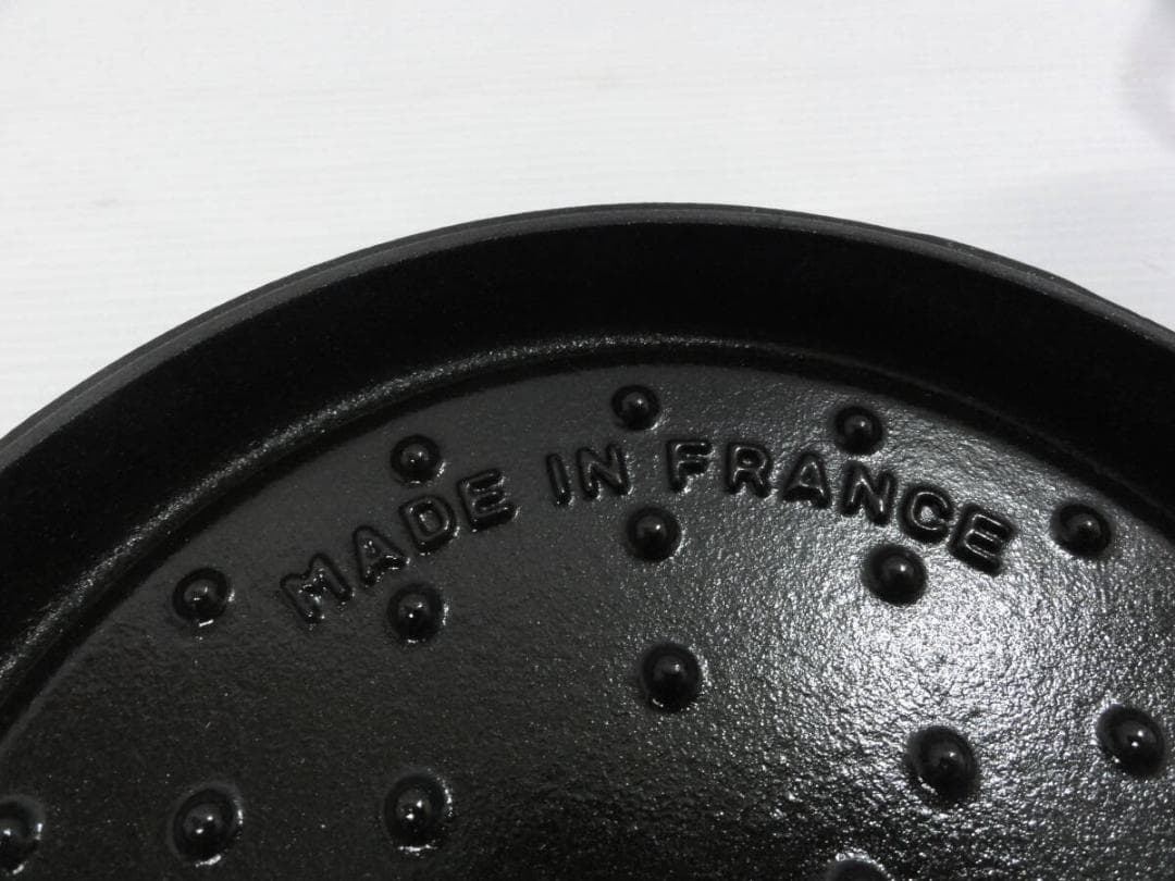STAUB ストウブ ピコ・ココット ラウンド 22cm ブルーベリー ホーロー