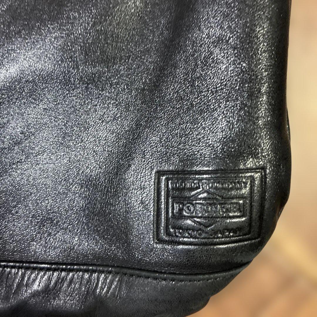 ポーター牛革黒サコッシュ