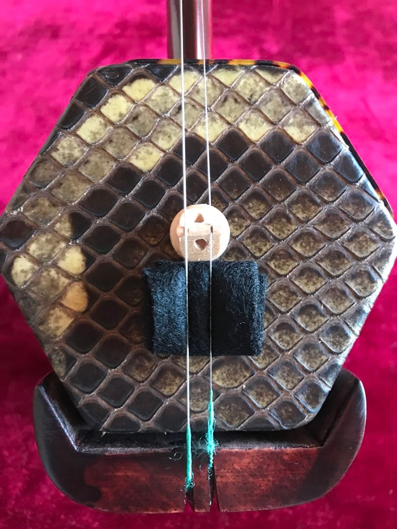 格安・二胡★紫檀精品★錦蛇皮★古月琴坊・万其興製作★十年保証★二胡必需品揃い