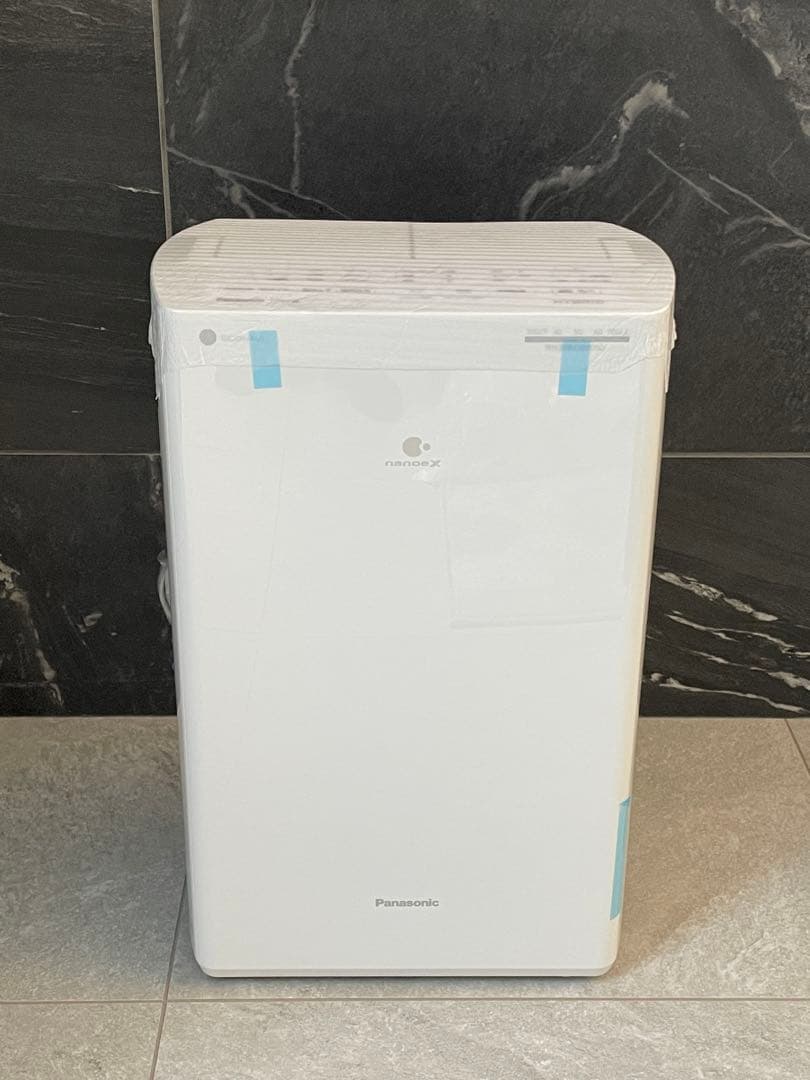 【新品•未使用】Panasonic F-YHVX120-W 除湿機