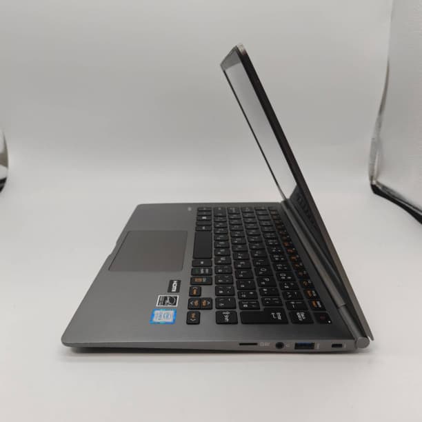 第8世代 i5 軽量 LG gram 13 16GB SSD256GB オフィス