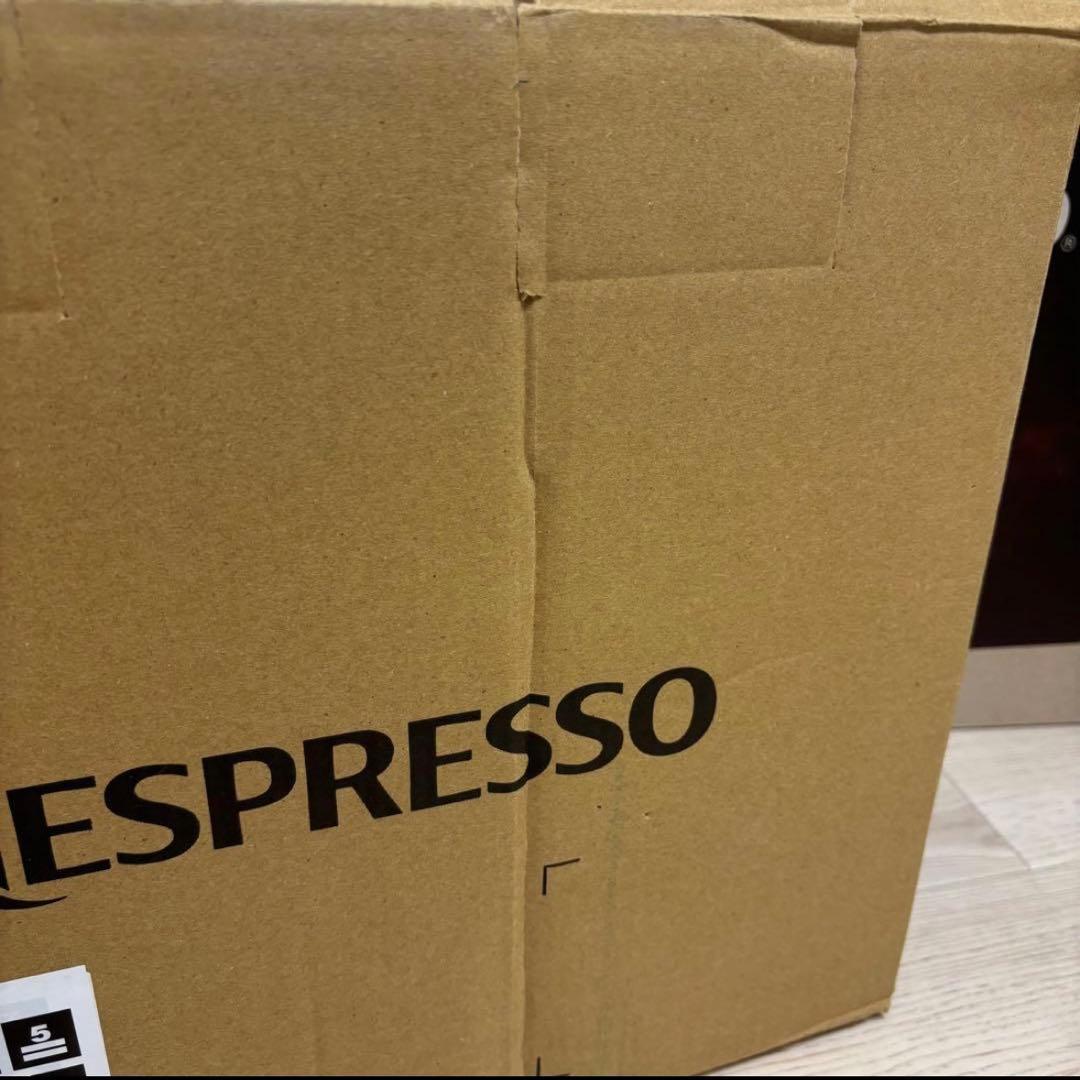 Nespresso エッセンサミニ　ピュアホワイト