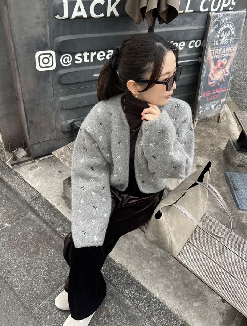 クレドナ CREDONA フラワー エンブロイダリー ニット ジャケット　グレー