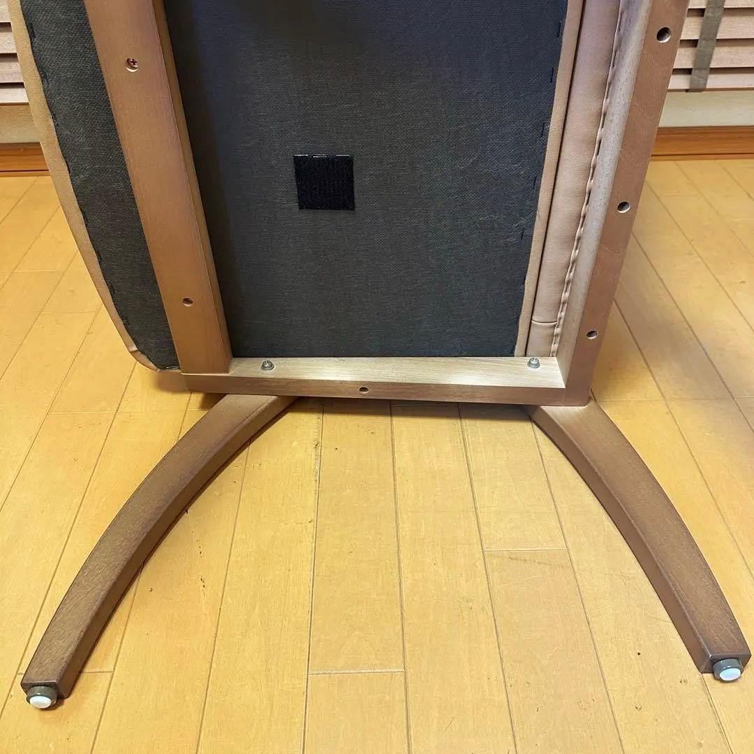 ポスチャーサポートチェア PSC-IV カラー：アーモンド